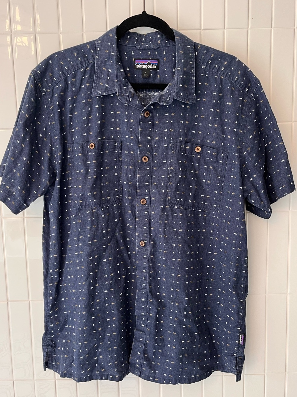 Patagonia Worn Wear Hemp Organic Cotton Shirt Navy Animal Print Short Sleeve